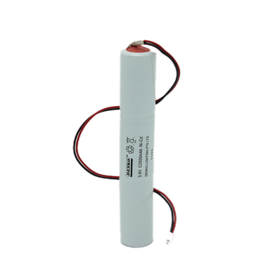 Akumulator awaryjny 2500 mAh Ni Cd 3,6 V Biały kolor PVC