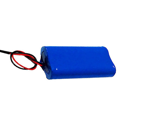 Światło awaryjne Akumulator LiFePO4 6000 mAh obok siebie 18650 ogniwo 6,4 V